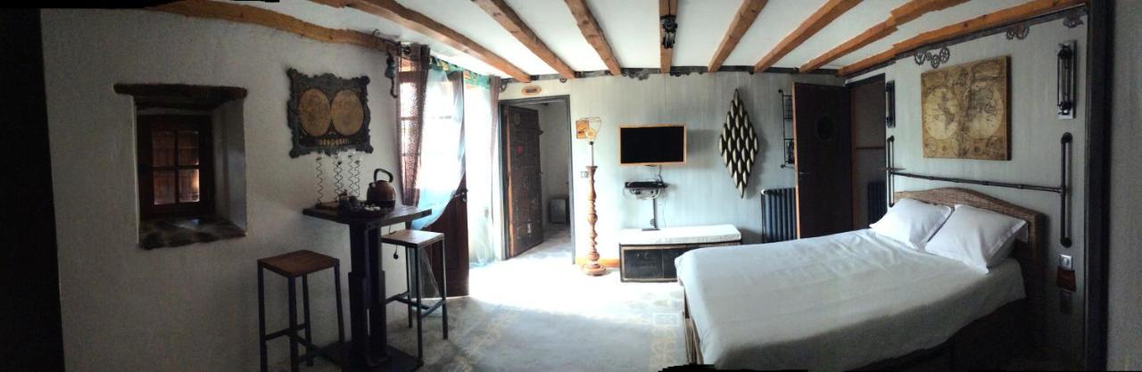 Chambre Steampunk Jules Vernes Bosbonparent Buitenkant foto